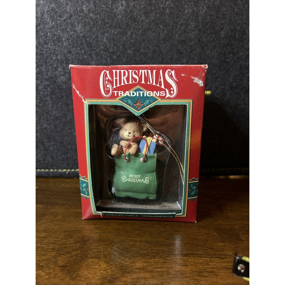 Lustre‎ Fame Christmas Traditions Merry Christmas Toys in Shopping Bag Ornament